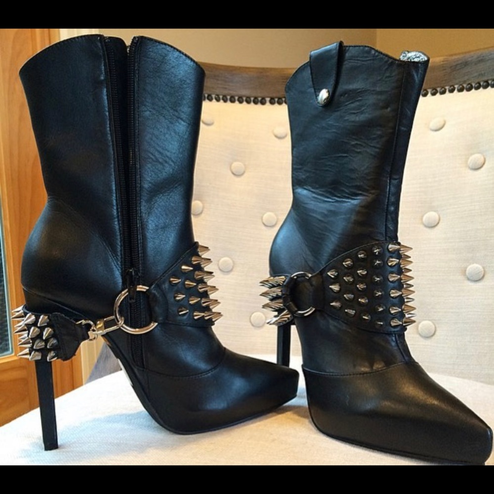 🔥 Gorgeous Jeffrey Campbell Santanico Boots 🔥